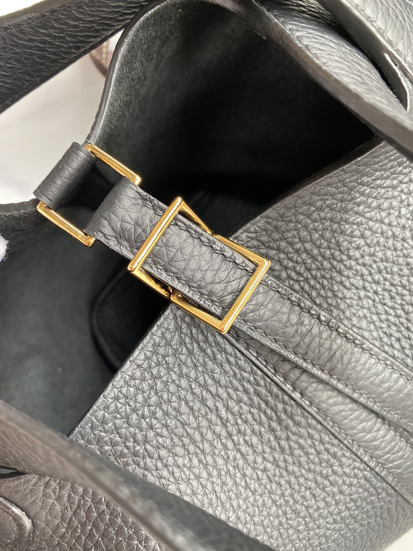 Hermes Picotin Lock 18 Bag In Black Clemence Leather